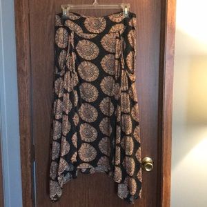 Free People Midi Skirt Stretchy w/pockets-Size L